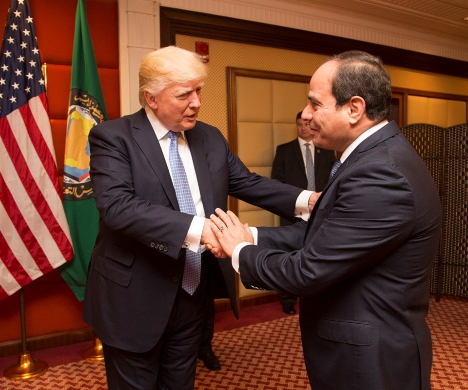 تحقيق فيدرالي يتحدث عن تورط بنك مصري في تمويل حملة ترامب "سراً" تحقيق فيدرالي يتحدث عن تورط بنك مصري في تمويل حملة ترامب "سراً"