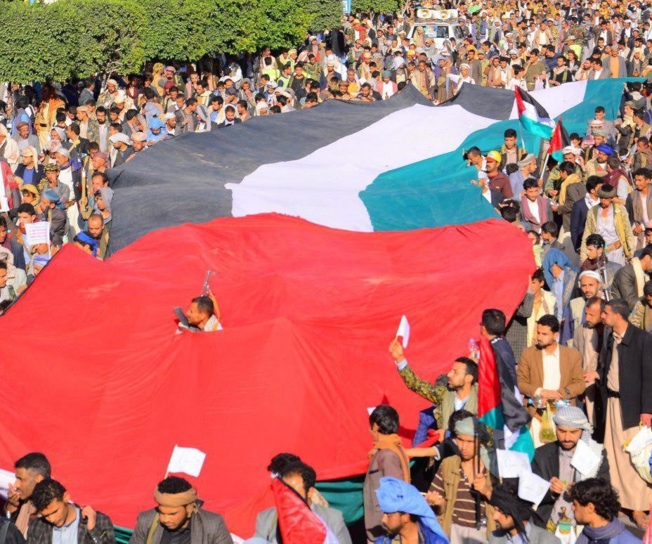 "أنصار الله" تدين إقدام النظام السوداني على التطبيع واللهث وراء مصالح الصهاينة "أنصار الله" تدين إقدام النظام السوداني على التطبيع واللهث وراء مصالح الصهاينة