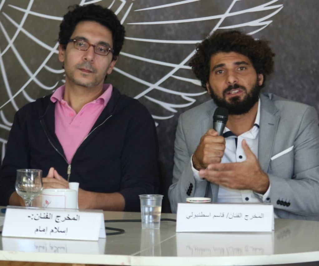 "قاسم إسطنبولي" متحدثاً وإلى يمينه إسلام إمام "قاسم إسطنبولي" متحدثاً وإلى يمينه إسلام إمام