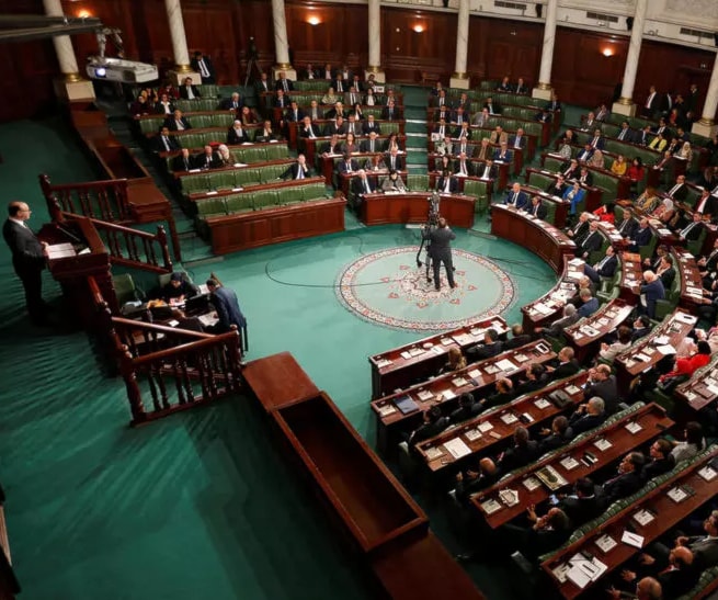عدد من نواب الشعب بالبرلمان يؤكدون أن الحوار الوطني يجب أن يطرح حلولاً اقتصاديّة واجتماعية عدد من نواب الشعب بالبرلمان يؤكدون أن الحوار الوطني يجب أن يطرح حلولاً اقتصاديّة واجتماعية