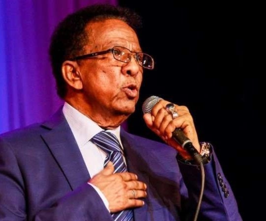 المطرب الراحل "حمد الريح" المطرب الراحل "حمد الريح"