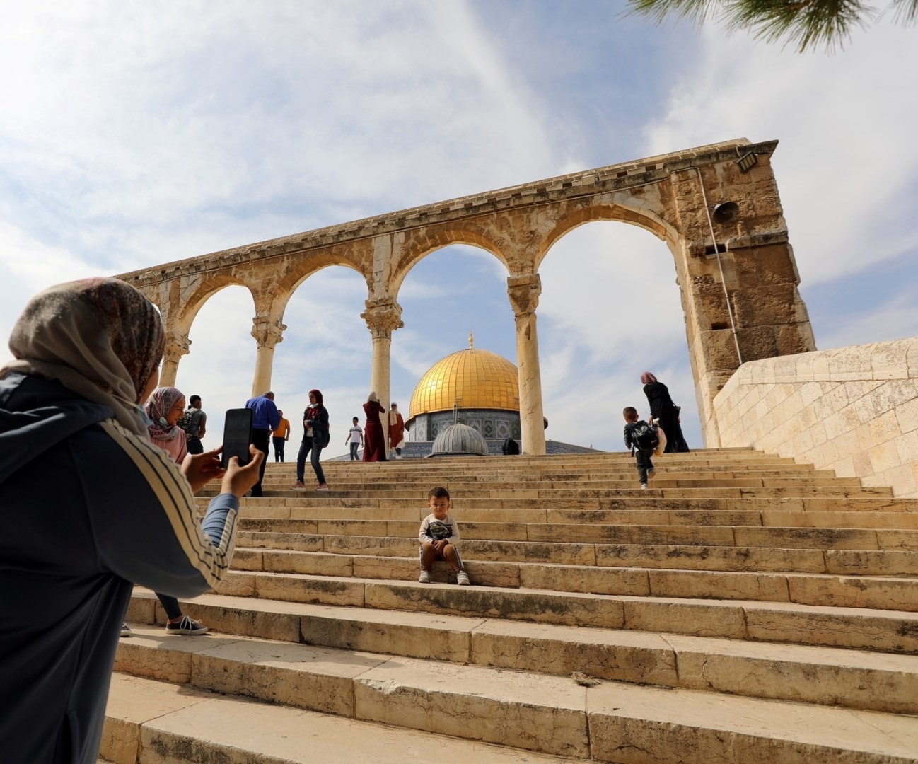 "إسرائيل" تواصل انتهاكها للمقدسات في القدس "إسرائيل" تواصل انتهاكها للمقدسات في القدس