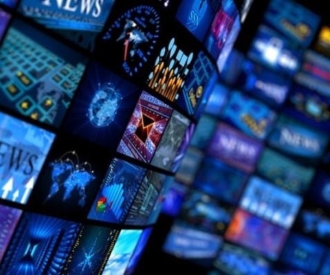 العلاقة بين الحقيقة والخطاب الإعلامي علاقة تتمرجَح بين الصدق والزّيف العلاقة بين الحقيقة والخطاب الإعلامي علاقة تتمرجَح بين الصدق والزّيف