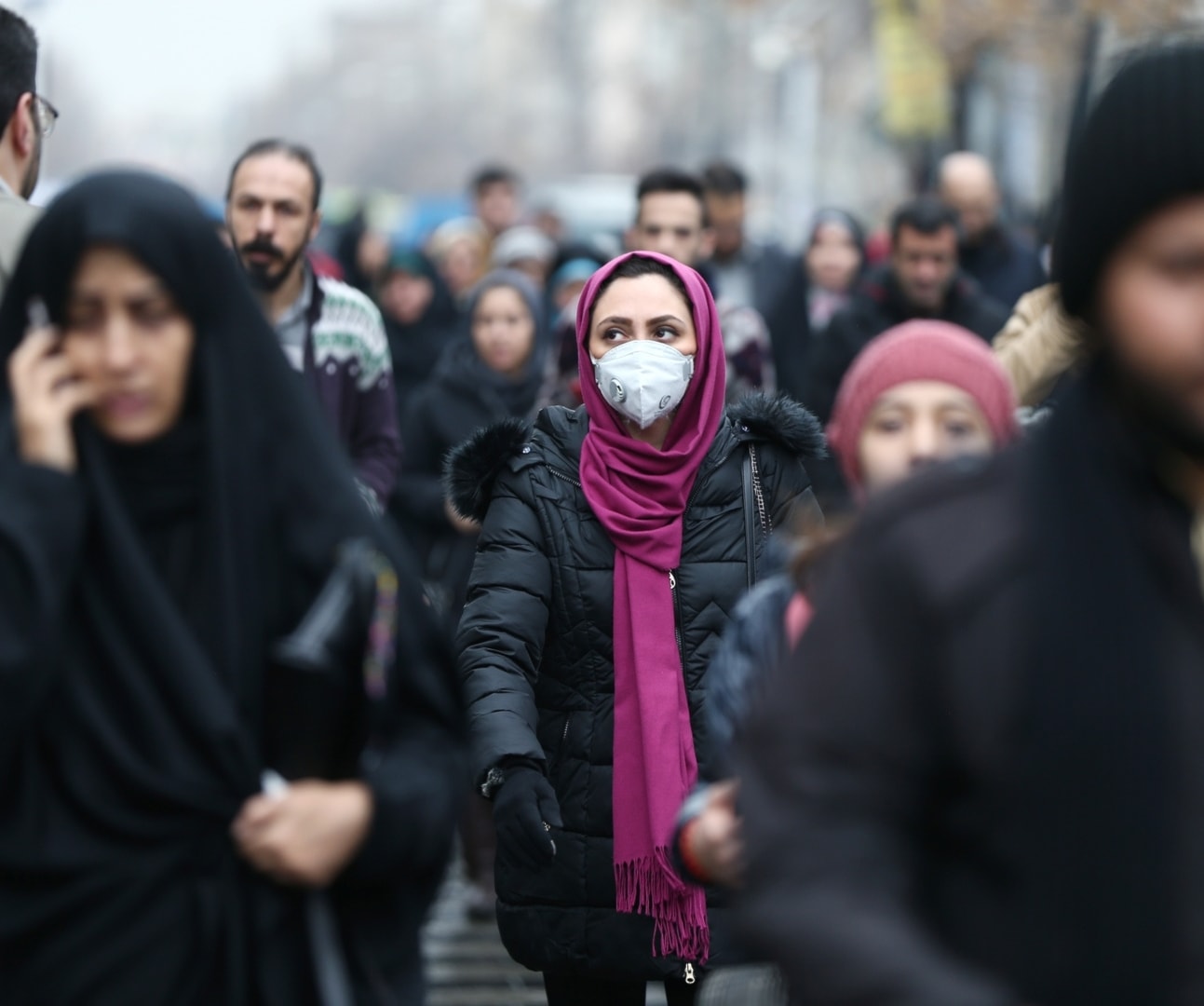 وزارة الصحة الإيرانية تتوجه إلى المواطنين بالبقاء في المنزل (أرشيف) وزارة الصحة الإيرانية تتوجه إلى المواطنين بالبقاء في المنزل (أرشيف)