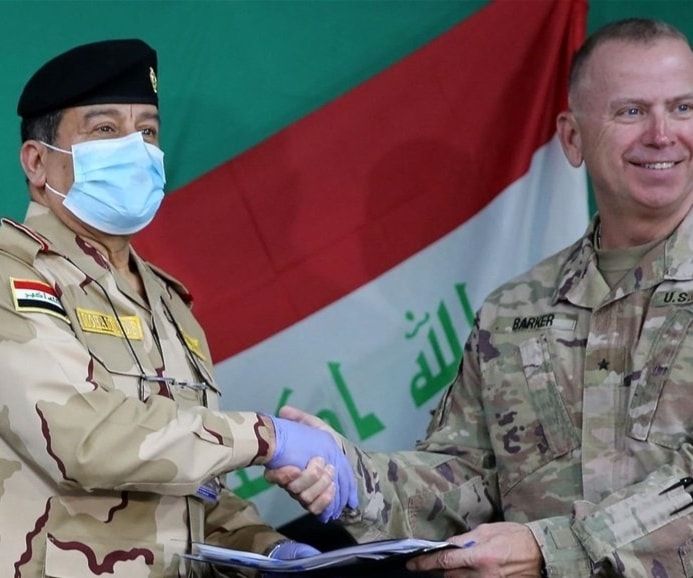 قوات التحالف الدولي تسلم مقرها في نينوى إلى وزارة الدفاع العراقية قوات التحالف الدولي تسلم مقرها في نينوى إلى وزارة الدفاع العراقية