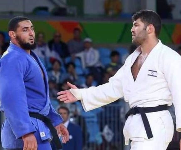 "إسرائيل" بروح رياضية.. محاولات تسلّل عبر "اللعب النظيف" "إسرائيل" بروح رياضية.. محاولات تسلّل عبر "اللعب النظيف"