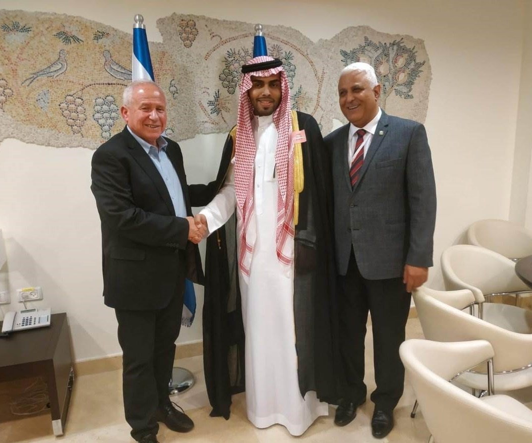 الاختراق الصهيوني للنخب العربية.. كيف يُطبخ التطبيع من واشنطن؟ الاختراق الصهيوني للنخب العربية.. كيف يُطبخ التطبيع من واشنطن؟