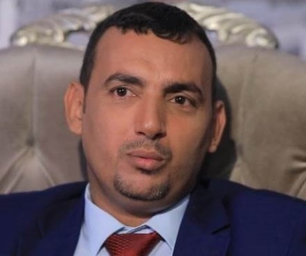 محافظ جزيرة سقطرى رمزي محروس يطلع مشايخ وأعيان المحافظة على آخر المستجدات فيها محافظ جزيرة سقطرى رمزي محروس يطلع مشايخ وأعيان المحافظة على آخر المستجدات فيها