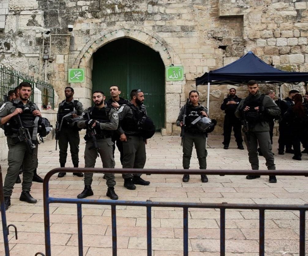 حركة حماس: منع الإحتلال الفلسطينيين هو استمرار لانتهاكاته الممنهجة حركة حماس: منع الإحتلال الفلسطينيين هو استمرار لانتهاكاته الممنهجة