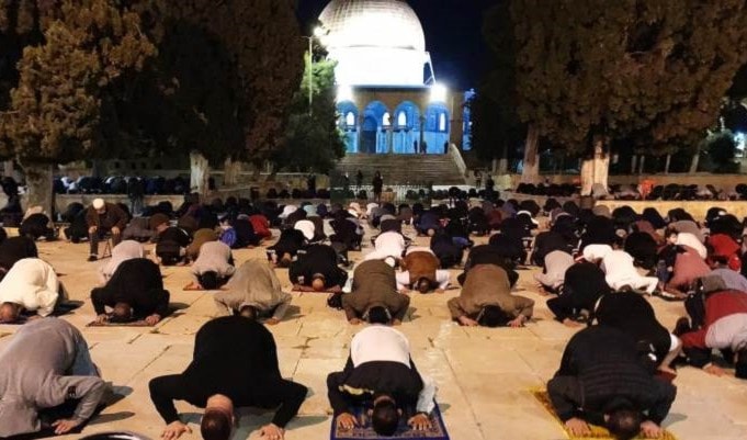كان مجلس الأوقاف والشؤون والمقدسات الإسلامية في القدس المحتلة أعلن في آذار/مارس الماضي تعليق حضور المصلين كان مجلس الأوقاف والشؤون والمقدسات الإسلامية في القدس المحتلة أعلن في آذار/مارس الماضي تعليق حضور المصلين