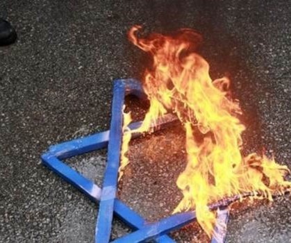 هل يمكن أن نرى يوماً الصهاينة الّذين تجمّعوا من كلّ أصقاع الدنيا في دولة الحلم اليهودية يتخلّون عنها؟ هل يمكن أن نرى يوماً الصهاينة الّذين تجمّعوا من كلّ أصقاع الدنيا في دولة الحلم اليهودية يتخلّون عنها؟