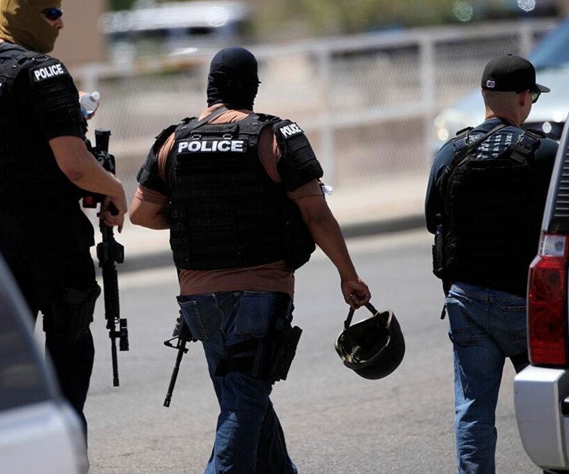 شهدت الساحة الأميركية موجة من الاحتجاجات ضد وحشية الشرطة شهدت الساحة الأميركية موجة من الاحتجاجات ضد وحشية الشرطة