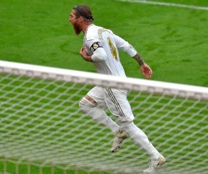 راموس محتفلاً بهدفه (أ ف ب) راموس محتفلاً بهدفه (أ ف ب)
