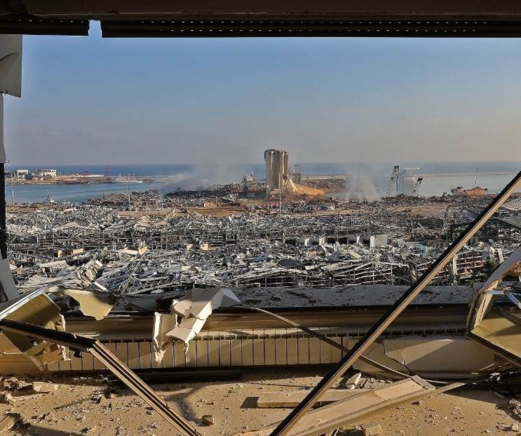 مدير معمل الزجاج في سوريا: تم اتفاق مبدئياً على 25 ألف متر مربع من الزجاج لإعادة إعمار الأبنية المتضررة جراء انفجار مرفأ بيروت مدير معمل الزجاج في سوريا: تم اتفاق مبدئياً على 25 ألف متر مربع من الزجاج لإعادة إعمار الأبنية المتضررة جراء انفجار مرفأ بيروت