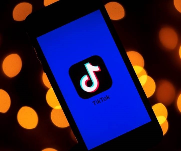 قالت الشركة المالكة لـ"تيك توك" إنها تواجه صعوبات معقدة لا يمكن تخيلها في العمل من أجل أن تصبح شركة عالمية قالت الشركة المالكة لـ"تيك توك" إنها تواجه صعوبات معقدة لا يمكن تخيلها في العمل من أجل أن تصبح شركة عالمية
