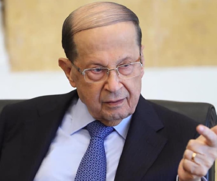 الرئيس اللبناني دعا مجلس الدفاع الأعلى إلى اجتماع للبحث في موضوع حريق مرفأ بيروت الرئيس اللبناني دعا مجلس الدفاع الأعلى إلى اجتماع للبحث في موضوع حريق مرفأ بيروت