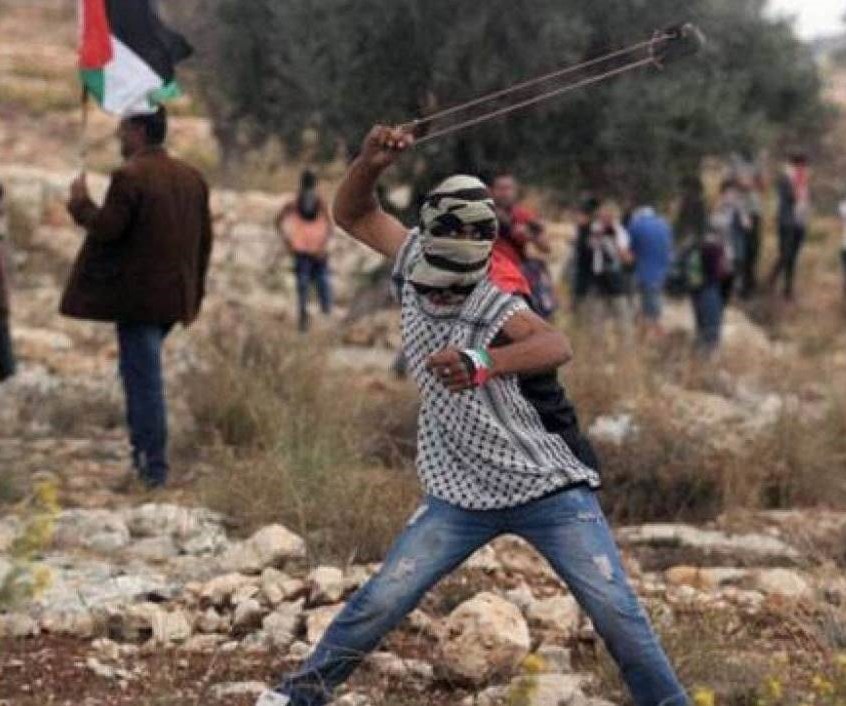 "جيروزاليم بوست": الفلسطينيون يطلقون "المقاومة الشعبية" لإفشال اتفاقيات التطبيع "جيروزاليم بوست": الفلسطينيون يطلقون "المقاومة الشعبية" لإفشال اتفاقيات التطبيع