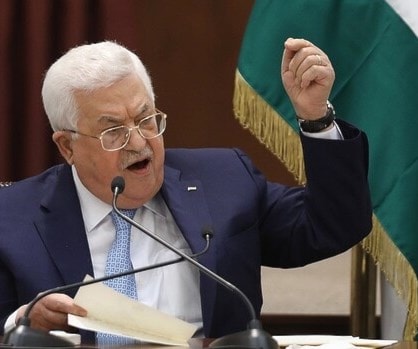 الرئيس الفلسطيني محمود عباس خلال اجتماع للقيادة الفلسطينية في رام الله، مايو 2020 (أ.ف.ب) الرئيس الفلسطيني محمود عباس خلال اجتماع للقيادة الفلسطينية في رام الله، مايو 2020 (أ.ف.ب)