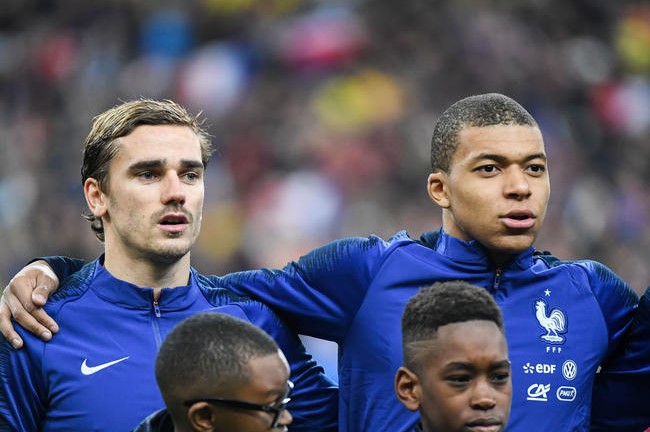 الميادين تشكيلة فرنسا للمونديال لا تخلو من مفاجآت