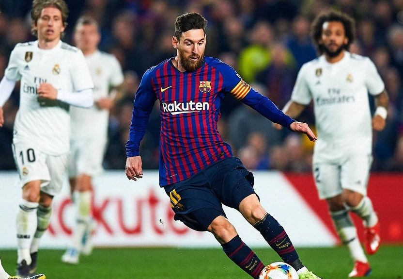 أجواء "الكلاسيكو" بدأت... ماذا قال ميسي عن ريال مدريد؟