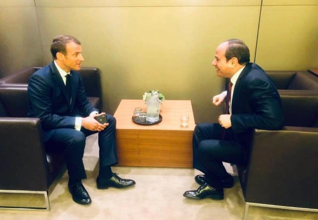 السيسي لماكرون: لضرورة وضع حد للتدخلات الخارجية في ليبيا