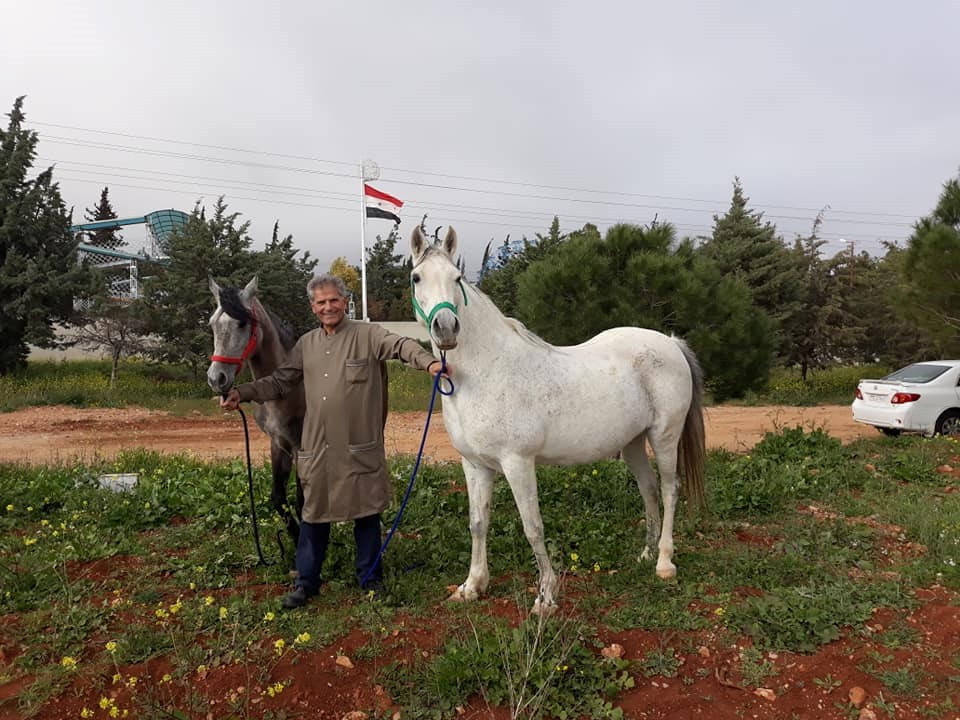 الرحالة السوري عدنان عزام يصل إلى موسكو