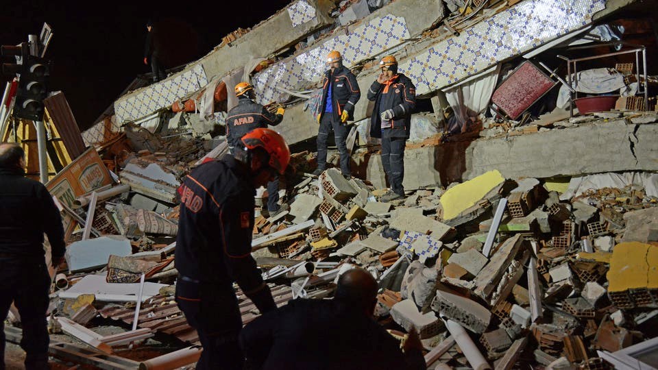 ارتفاع حصيلة ضحايا زلزال تركيا إلى 31 قتيلاً