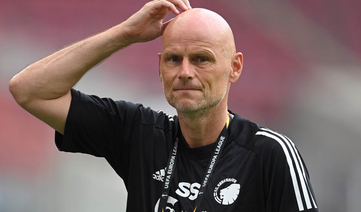 كوبنهاغن يقيل أنجح مدرب في تاريخه!