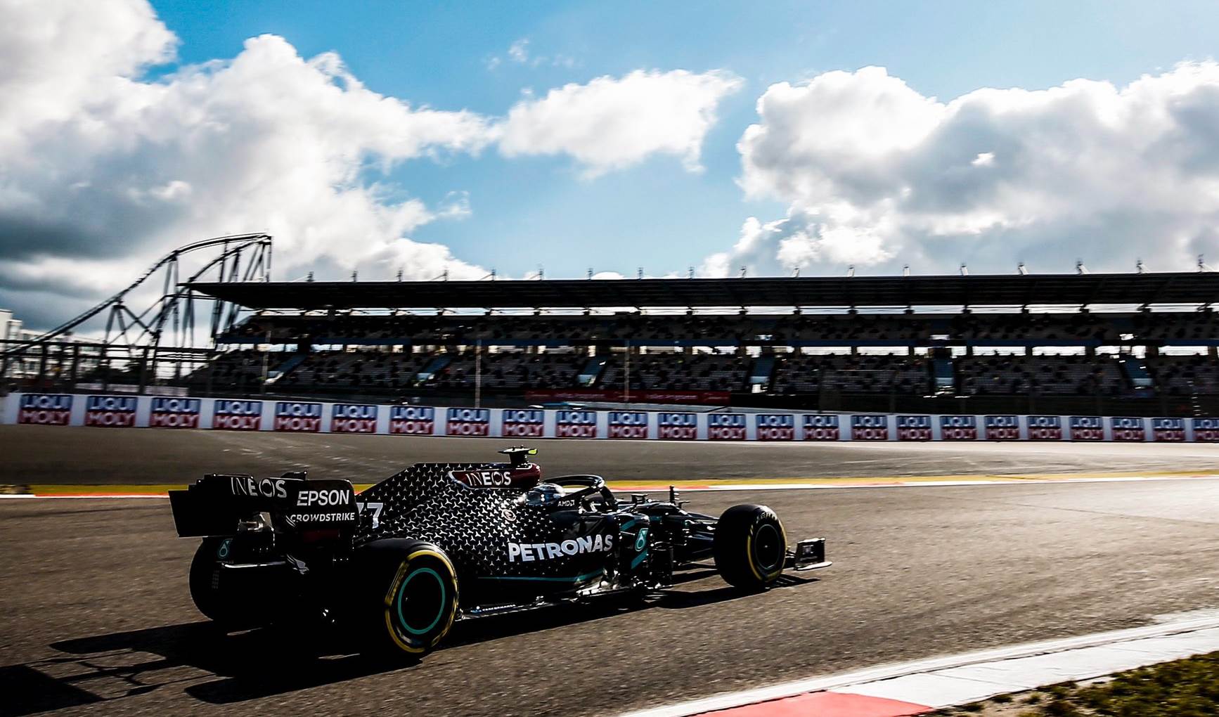 ٍبوتاس الأسرع في التجارب الحرة الثالثة