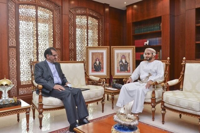 خوشرودي وذی یزن آل سعید في سلطنة عمان