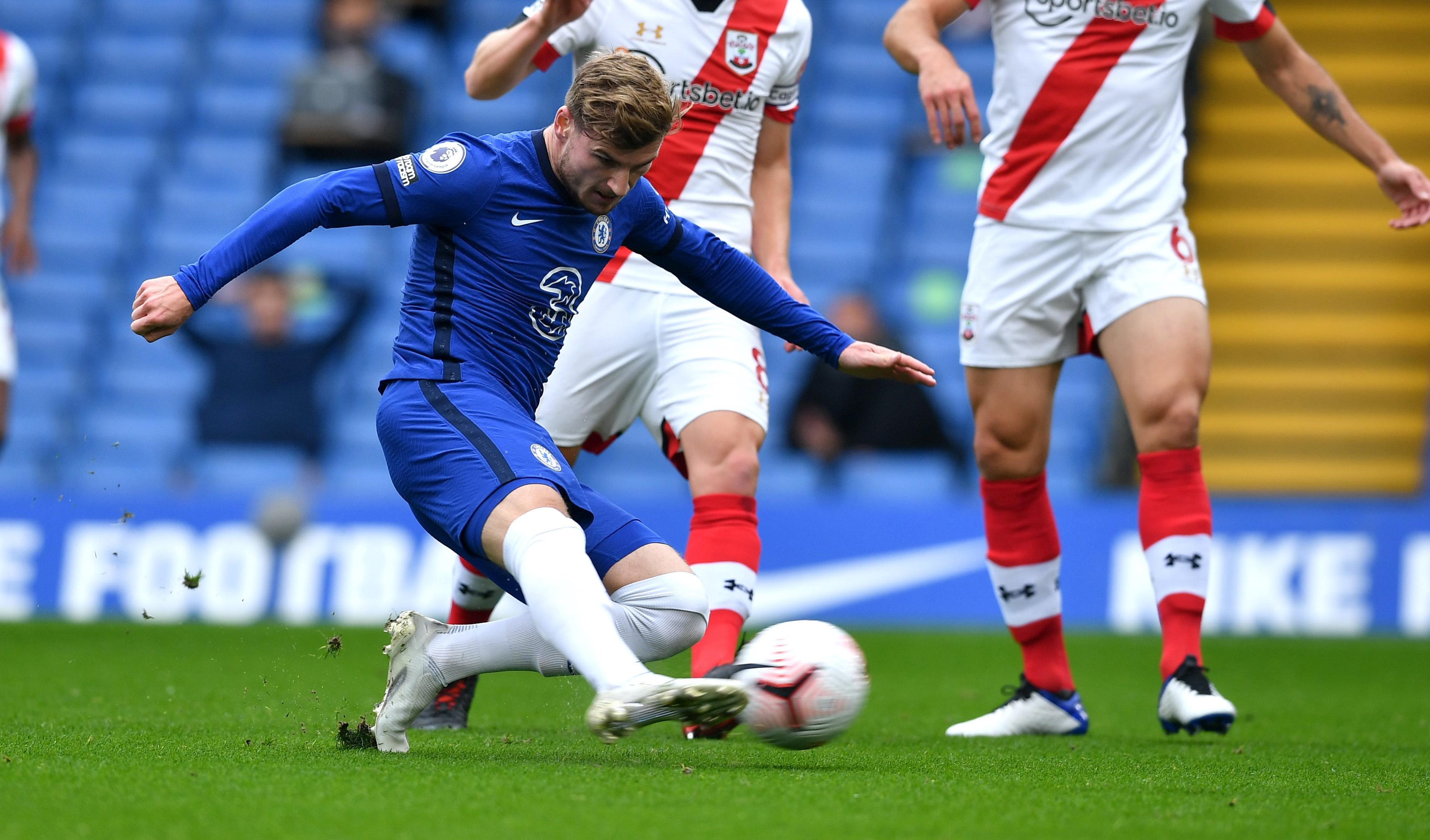 الدوري الإنكليزي: ساوثهامبتون يخطف نقطة من تشيلسي