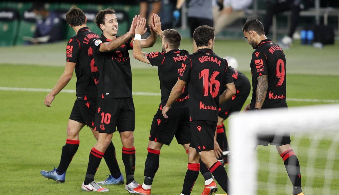 تصدّر ريال سوسييداد بفارق الأهداف عن فياريال