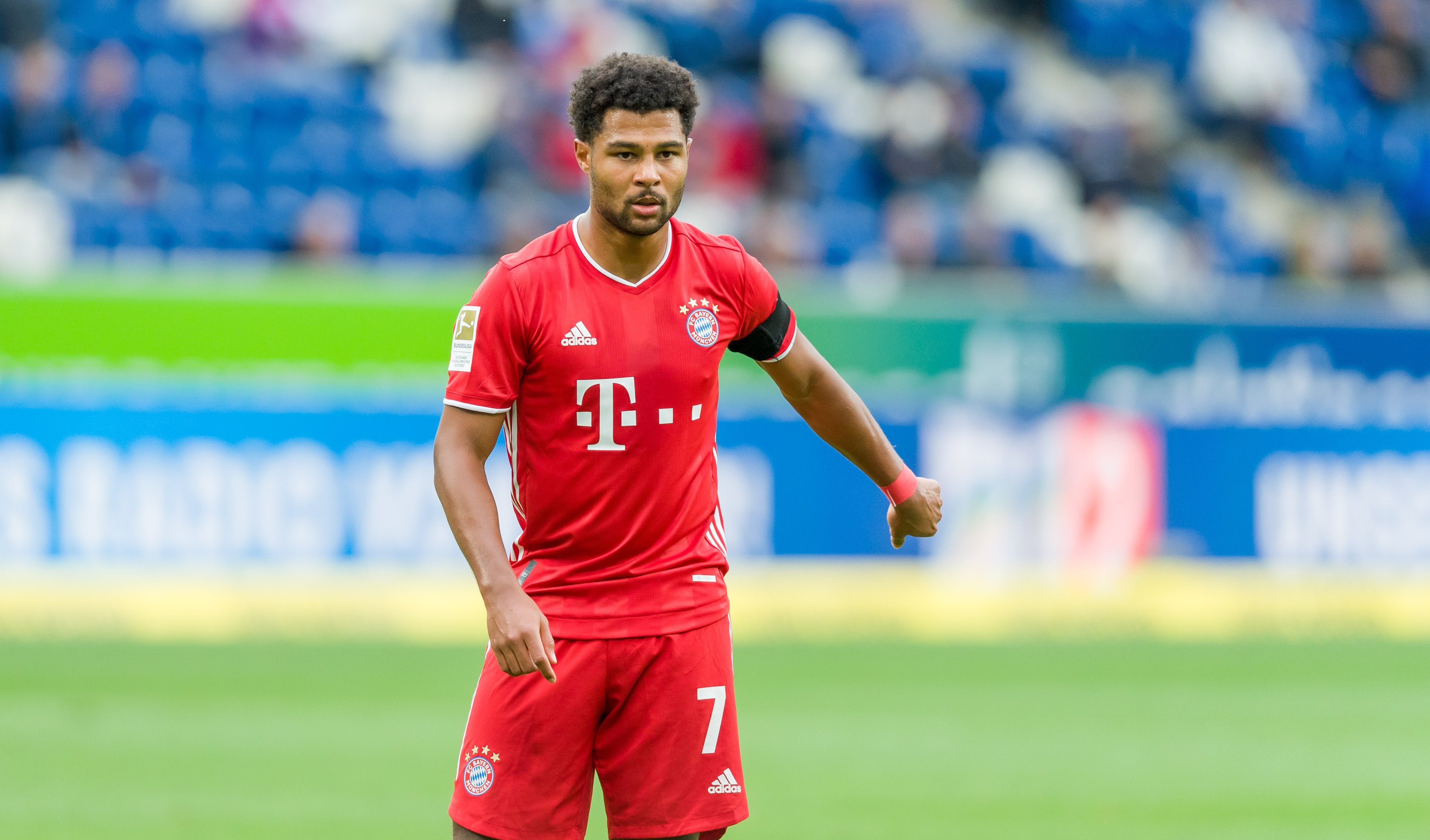 غنابري مع بايرن في احدى مباريات الدوري الألماني (أرشيف)