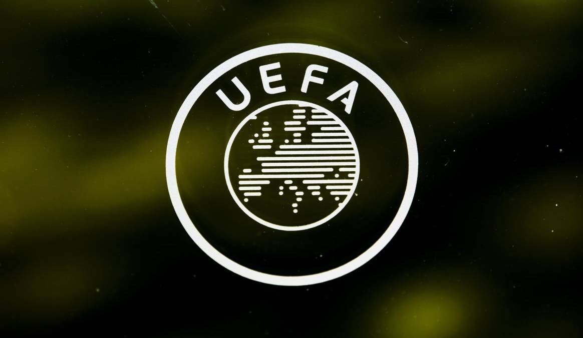 القرار اتّخذه الاتحاد الأوروبي لكرة القدم (يويفا)