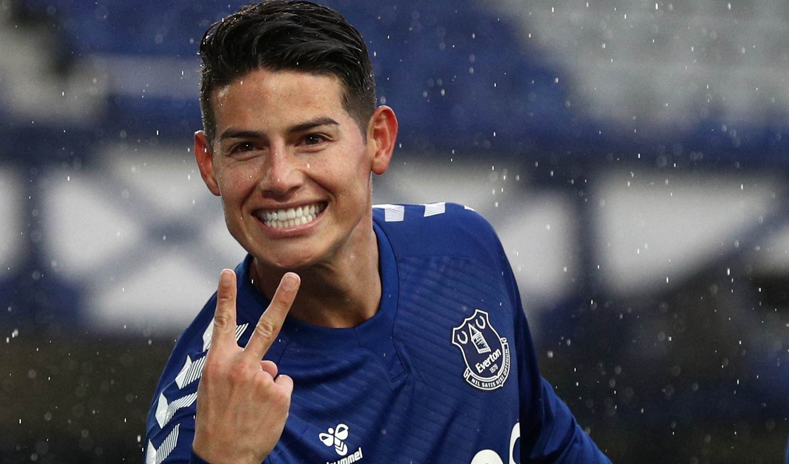 سجل رودريغيز هدفين في المباراة 