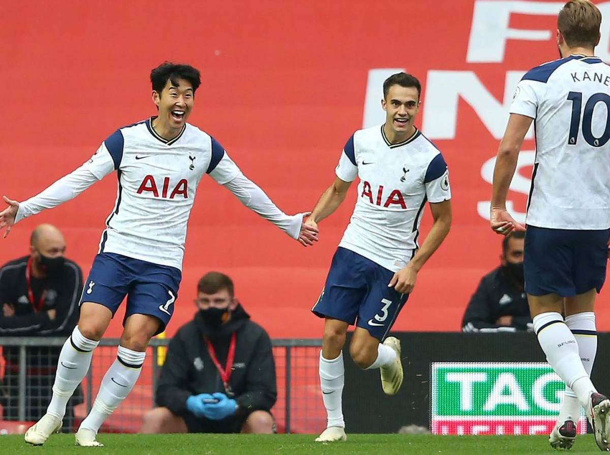 الفوز الثاني لتوتنهام والخسارة الثانية ليونايتد