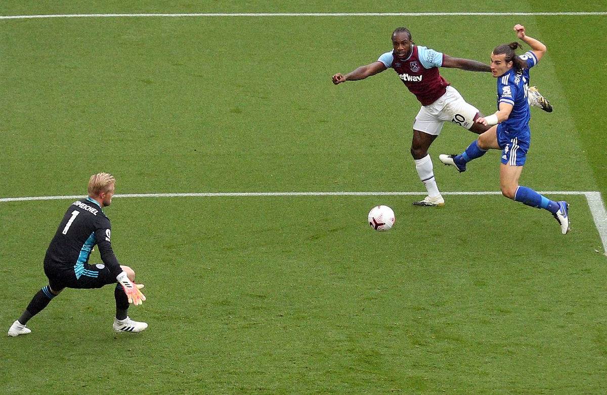 خسر ليستر أمام وست هام 0-3