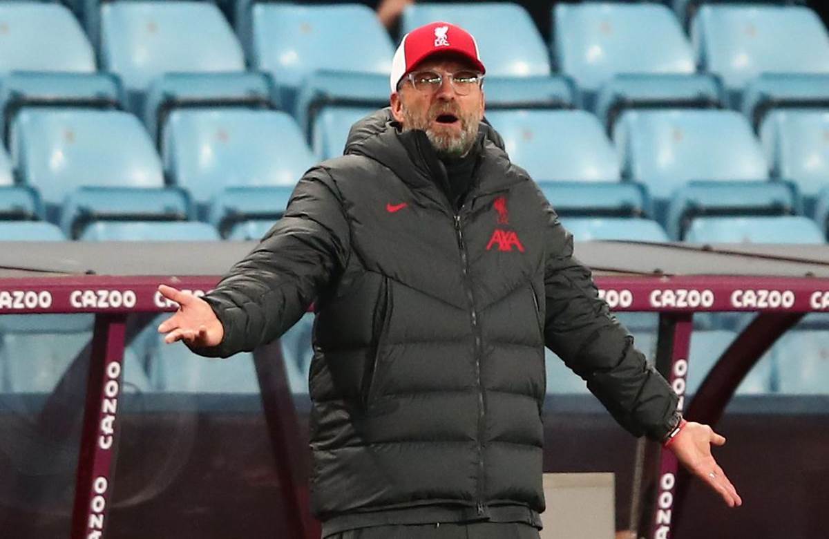 كلوب خلال المباراة