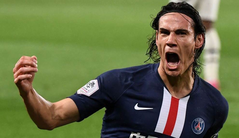 سيلعب كافاني لعام مع يونايتد مع إمكانية التمديد