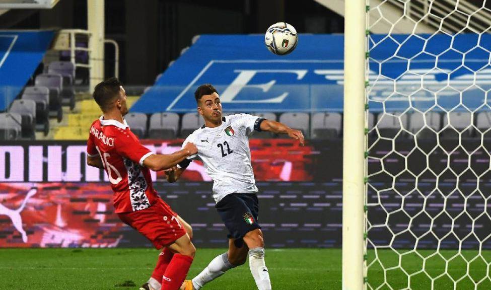 واصل منتخب إيطاليا تألّقه