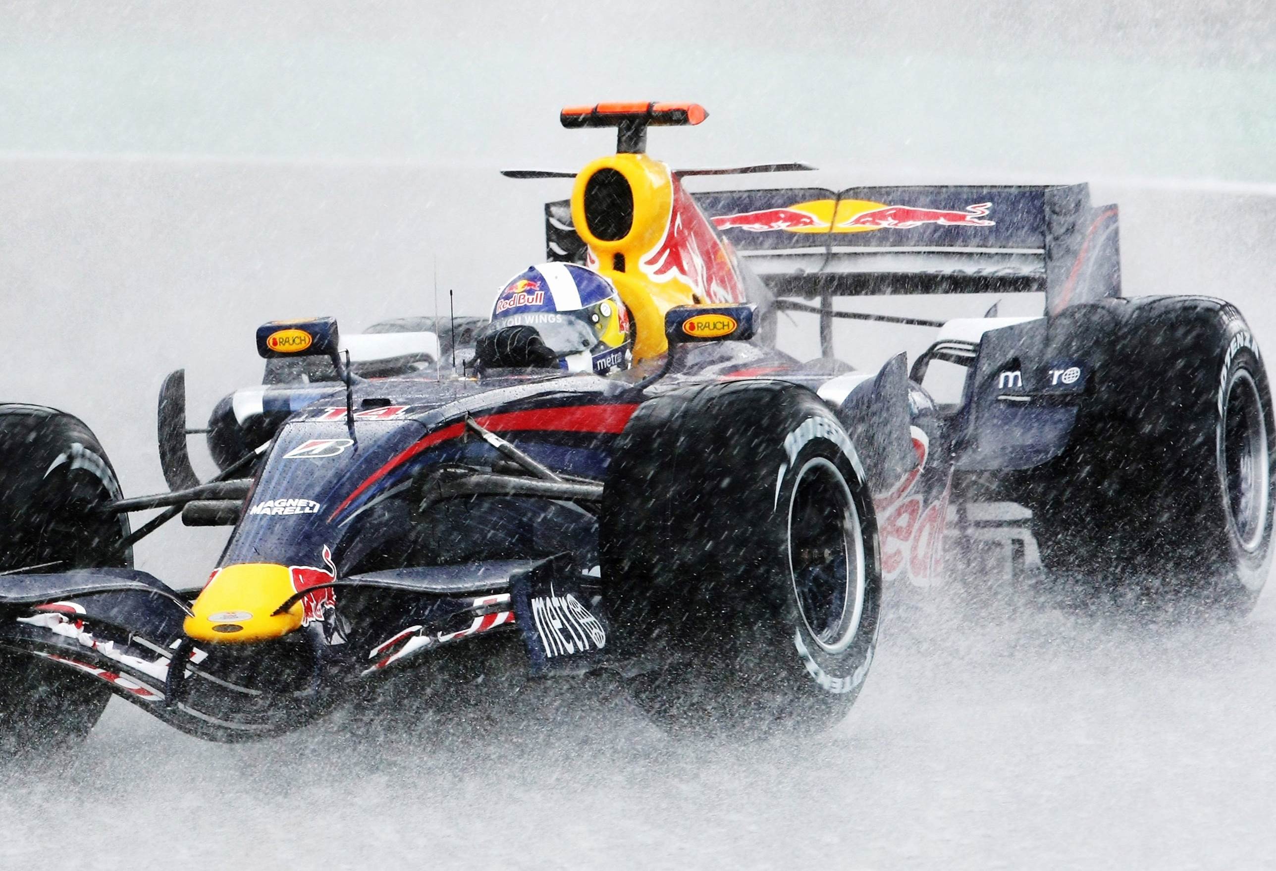 اتُّخِذ القرار بسبب سوء الأحوال الجوية