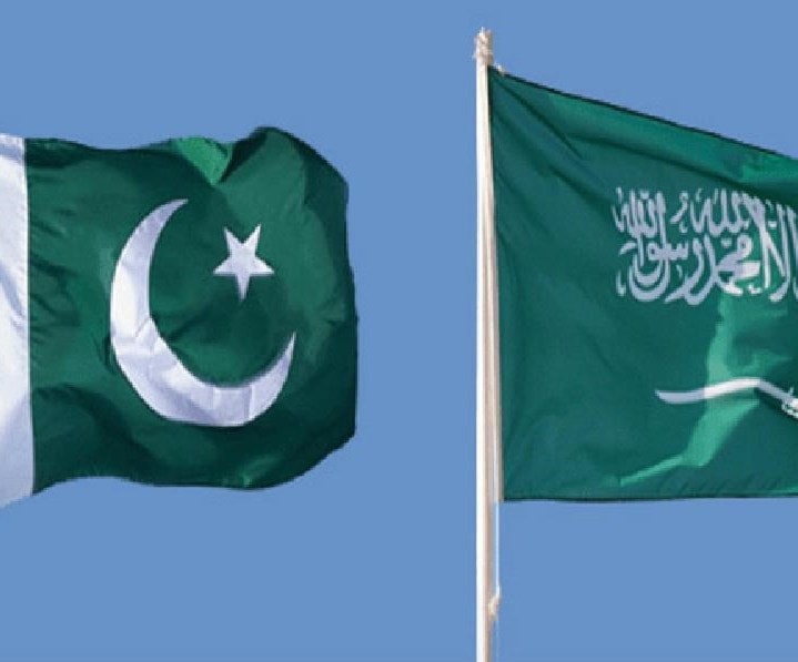 يشوب التوتر العلاقات الباكستانية السعودية التي اتسمت بالصداقة سابقاً
