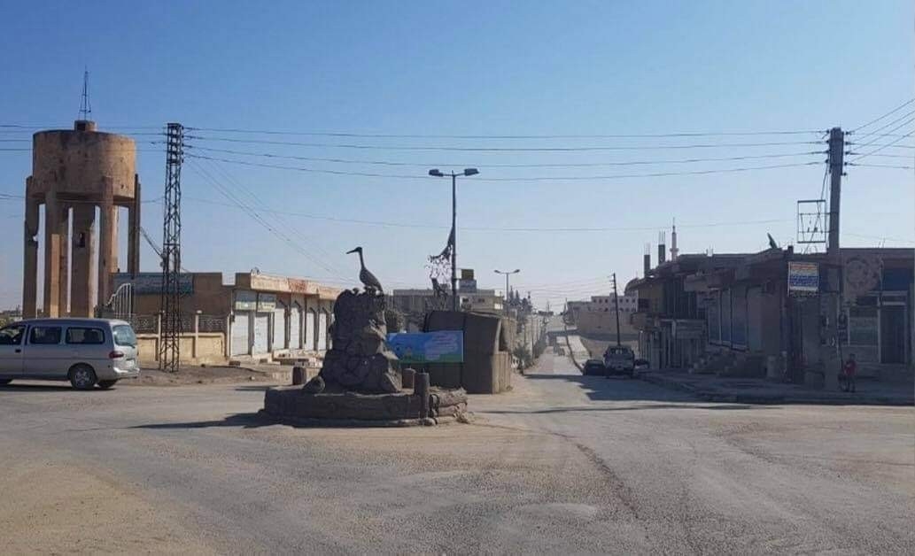 تشهد المدينة واريافها هجوماً عنيفاً من فصائل (الجيش الوطني) المدعومة تركياw