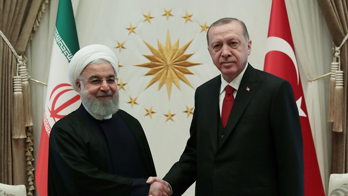 روحاني لاردوغان: من حق إيران الانتقام لدماء الشهيد زادة