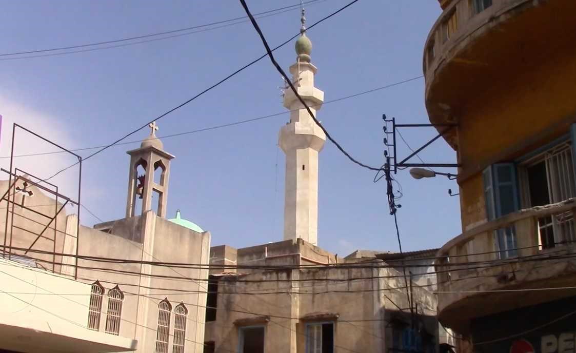شارع الكنائس: دفء تفاعُل وسِحْر شرقي