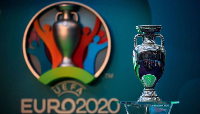 الألمان مع تأجيل كأس أوروبا