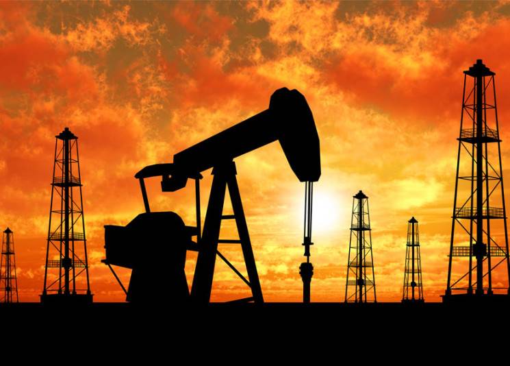 استقرار سعر النفط مع انحسار المخاوف الاقتصادية وتحسن الطلب