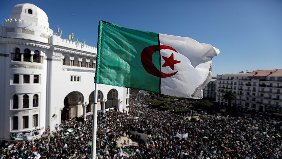 جددت السلطة المستقلة للإنتخابات، بضرورة الإستعداد المستمر للمندوبين، للاستجابة لدعوة بناء الوطن