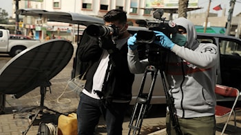 من منطلق أنّ الإعلام يساهم في الوعي الجمعي - المجتمعي - كان عليه أن يرسم إيديولوجيا خاصّة به