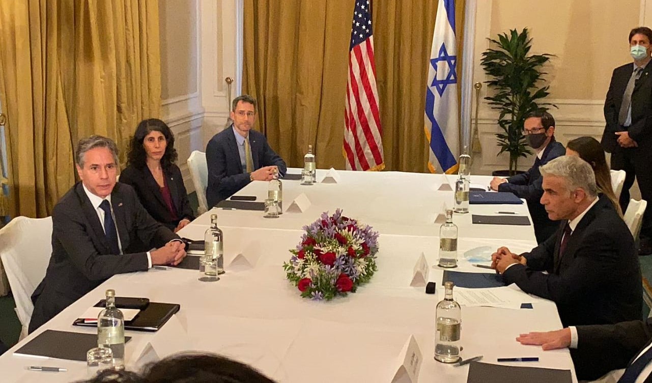 Israeli Alternate Prime Minister Yair Lapid and US Secretary of State Anthony Blinken